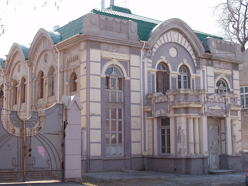 קובץ:800px-Kherson-Synagogue01.jpg
